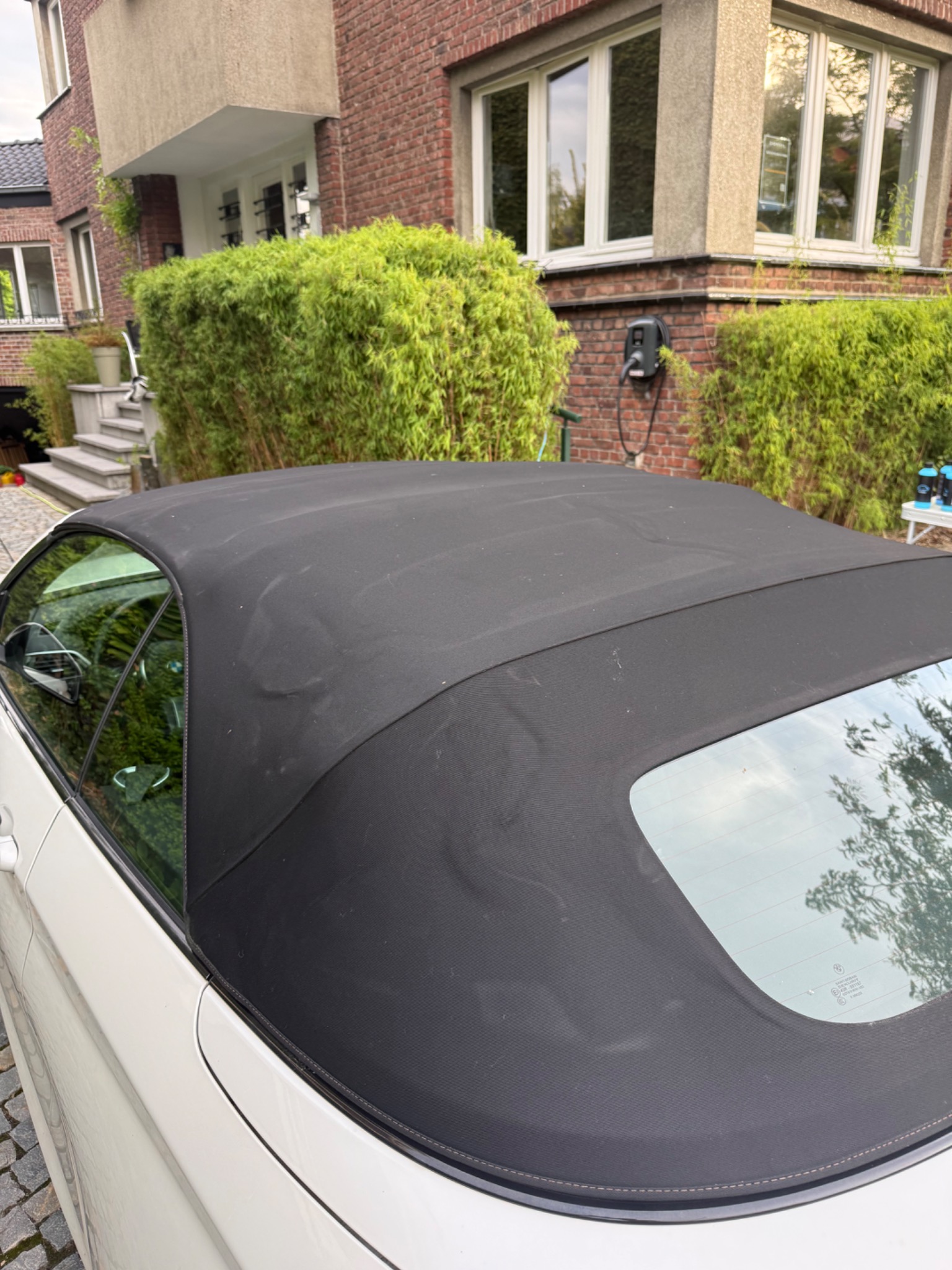 BMW 4 Series Cabrio stoffen dak voor behandeling