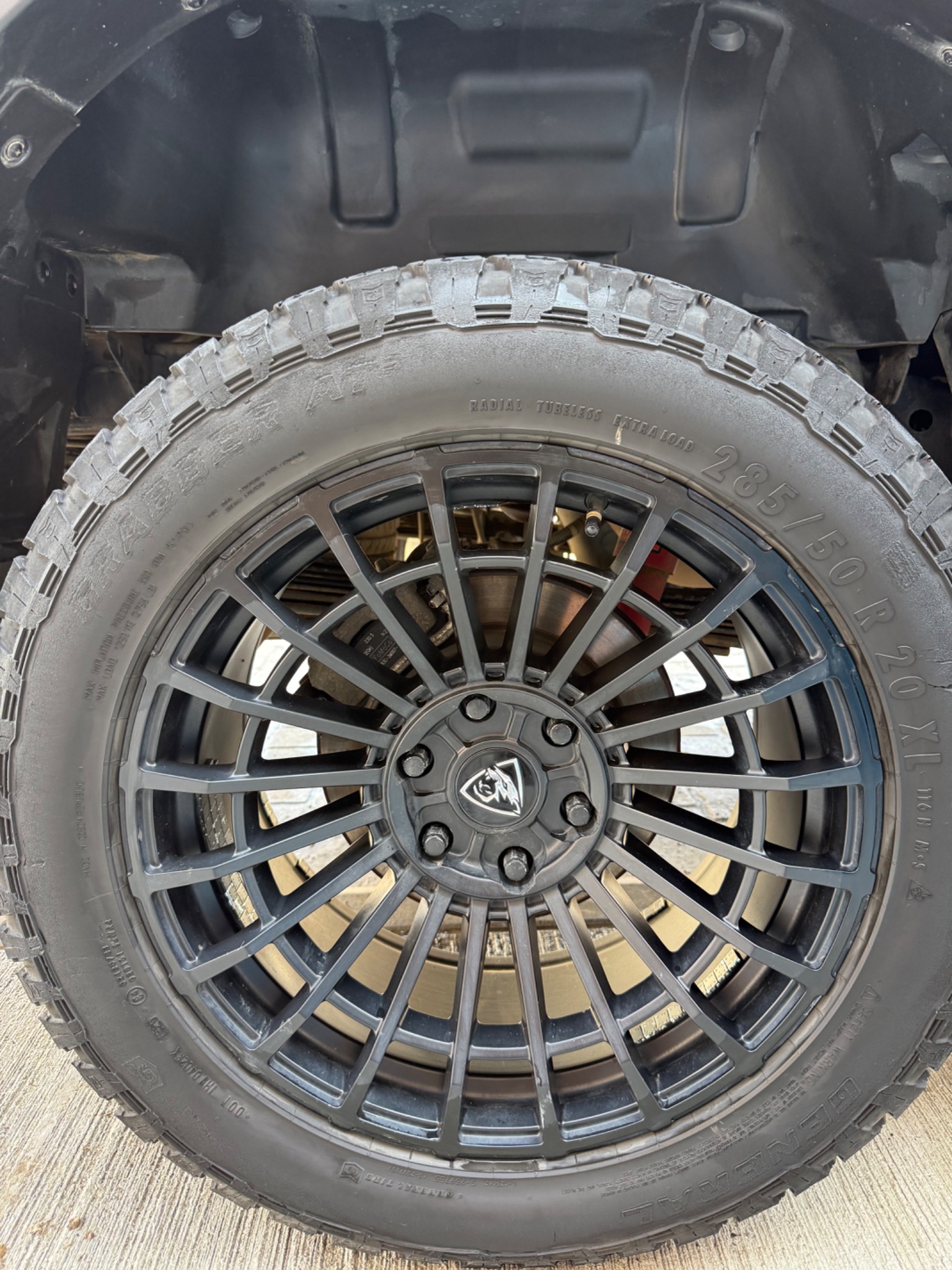 Gereinigde velg van de Ford Ranger