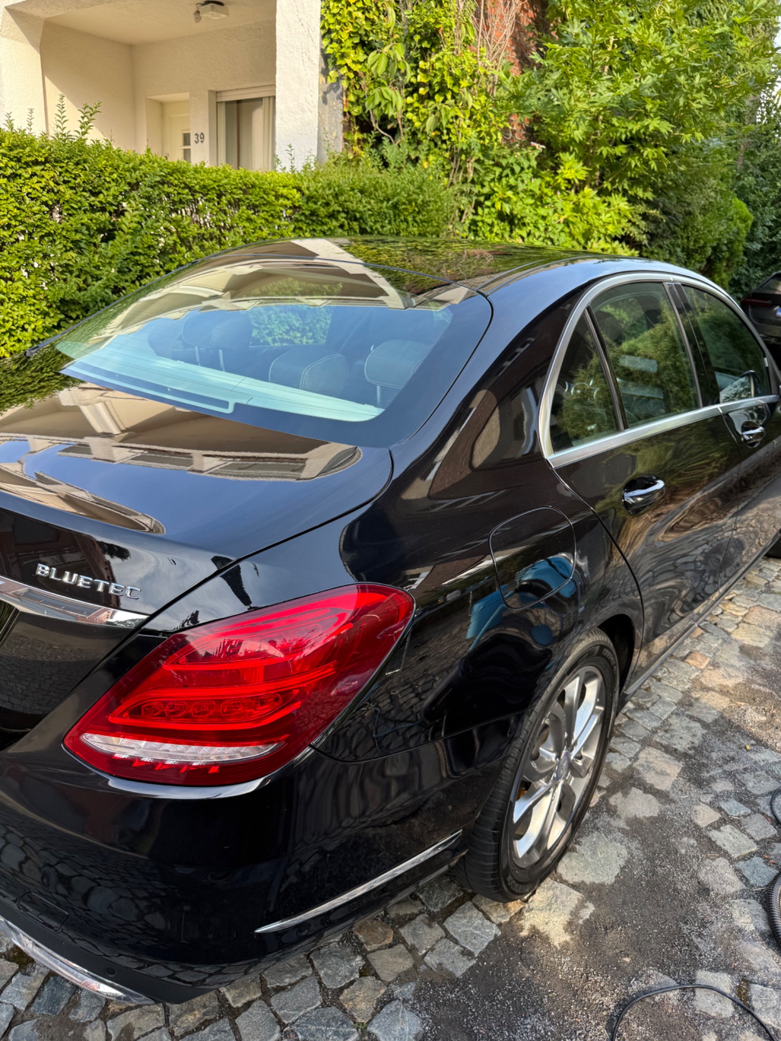 Mercedes-Benz C-Klasse zijkant na reiniging
