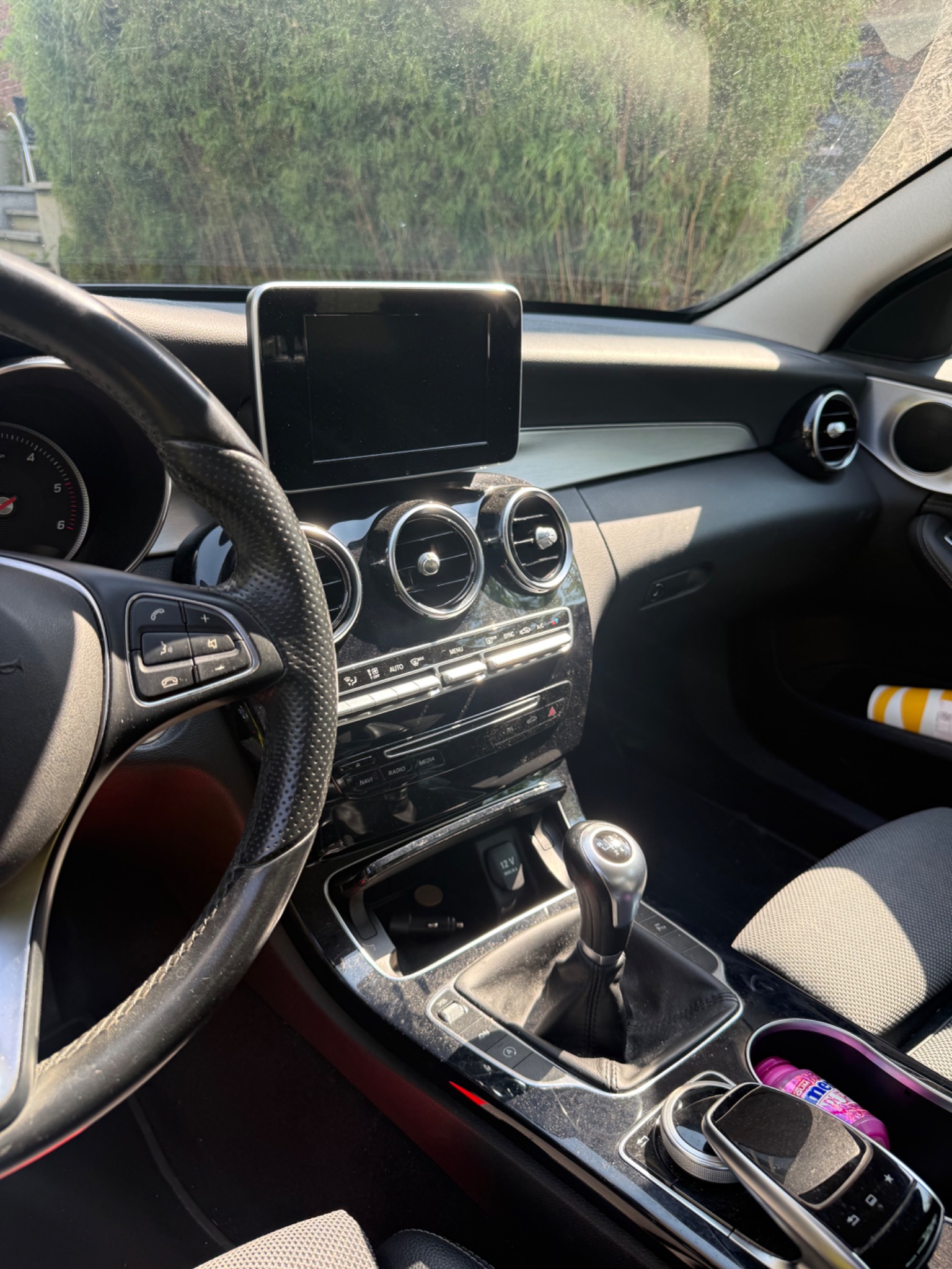 Mercedes-Benz C-Klasse middenconsole voor reiniging
