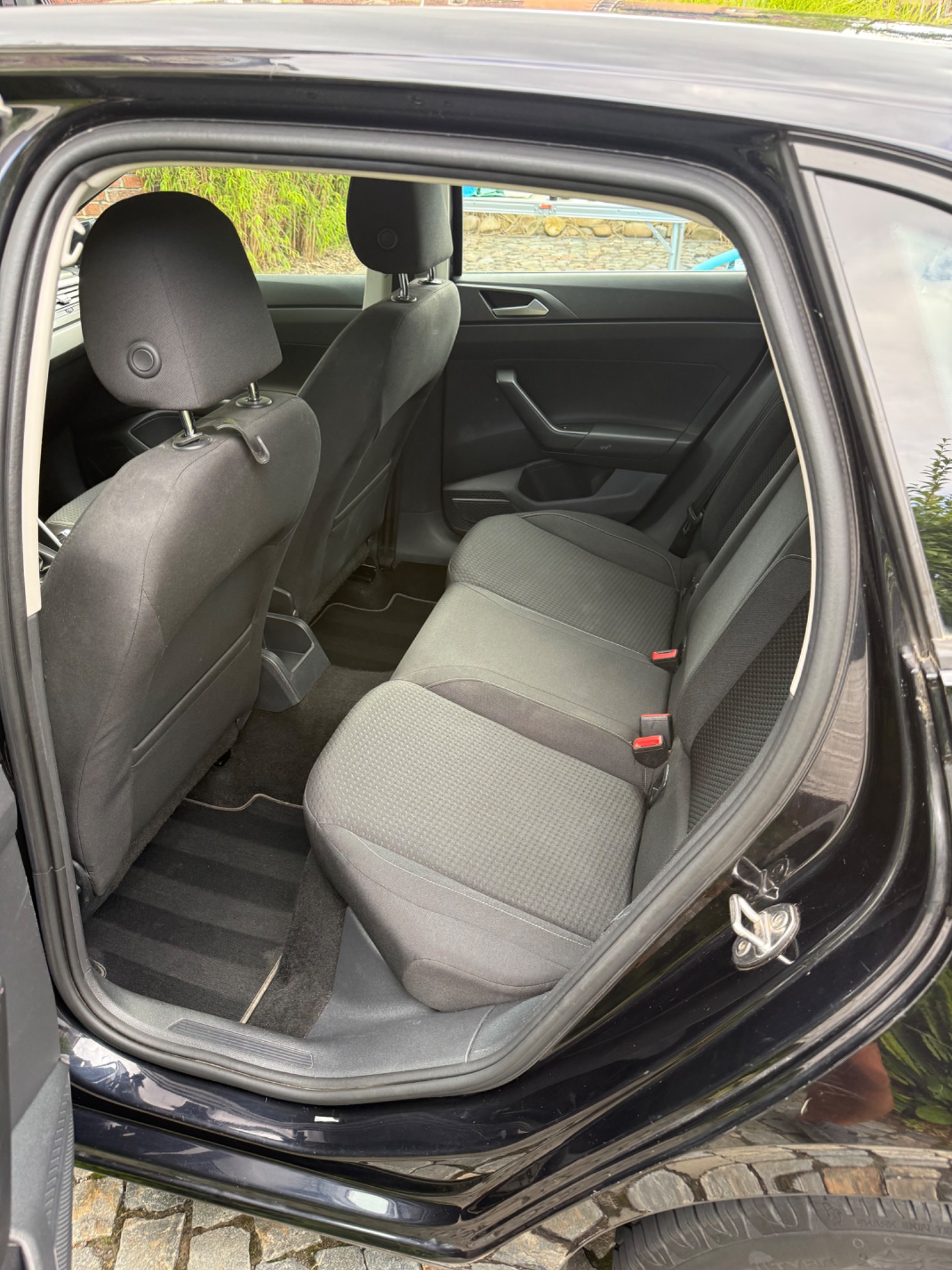 Volkswagen Polo achterbank na reiniging